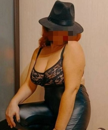 💋
У меня есть много услуг, которые я могу предложить тебе. Позволь мне погрузить тебя в мир наслаждения и разврата. Мои нежные руки помогут тебе расслабиться и забыть обо всех проблемах. 😌
Ты можешь быть уверен, что получишь лучший сервис от меня. У меня есть много опыта и знаний, чтобы удовлетворить каждого клиента. 🌟
Мои фото полностью настоящие и соответствуют реальности. Я живу в Москве, и могу встретиться с тобой в любое время и в любом месте в Москве. 🌆
Не упускай возможность побыть в обворожительной компании самой раскованной и страстной девушки в Москве. Я обещаю, что ты не пожалеешь о своем выборе. 💫
Скорее напиши мне, и ты познаешь настоящее наслаждение! 💓 Ксюша